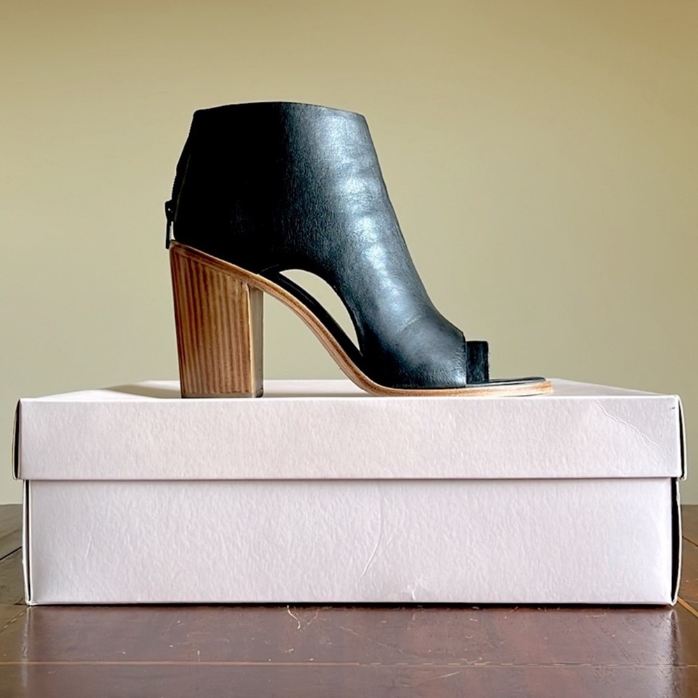 Loeffler Randall - Gigi Ankle Boot with Open Toe Ring - 9